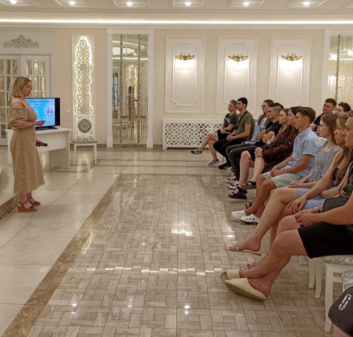 Шестого июля состоялась лекция «Государство для молодой семьи»